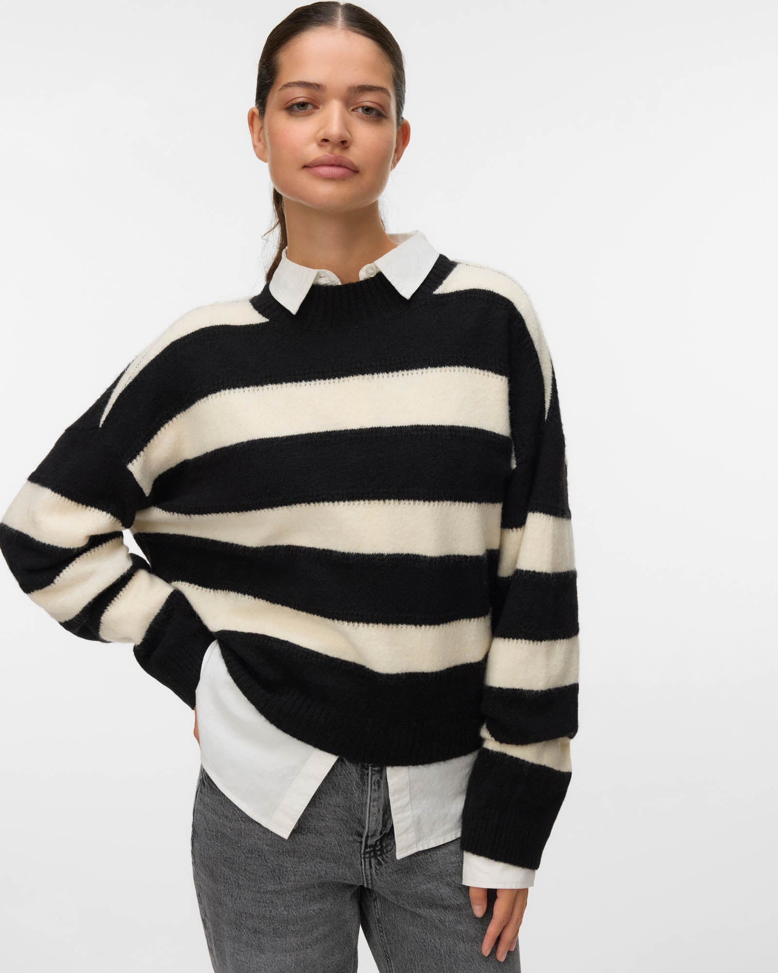 VMINEZ HIGH NECK JUMPER